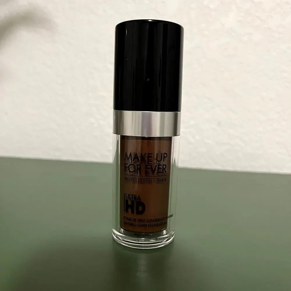 Makeup Forever Ultra HD Foundation Shade: Y545